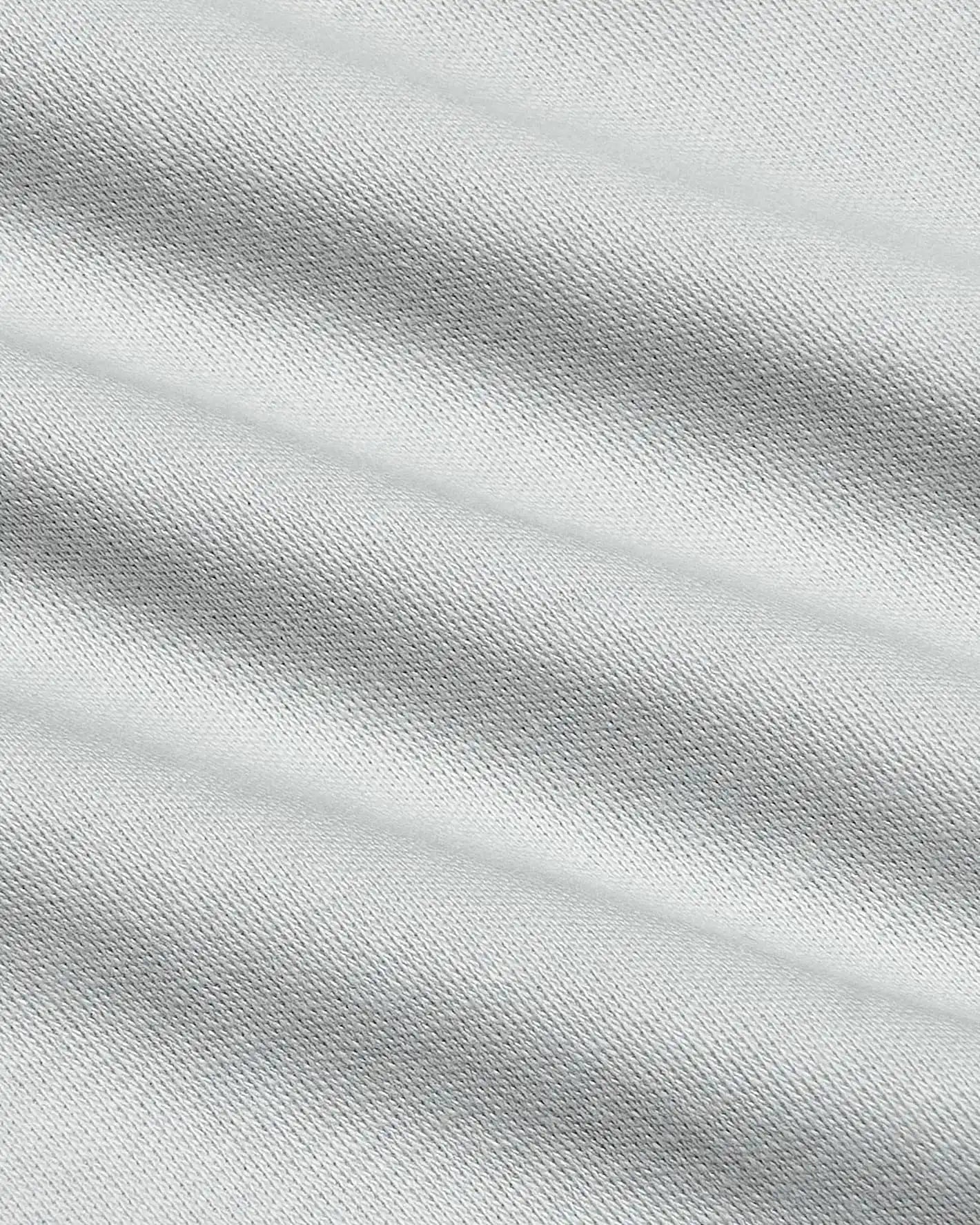 Vapor Curved Hem Classic Crew Neck