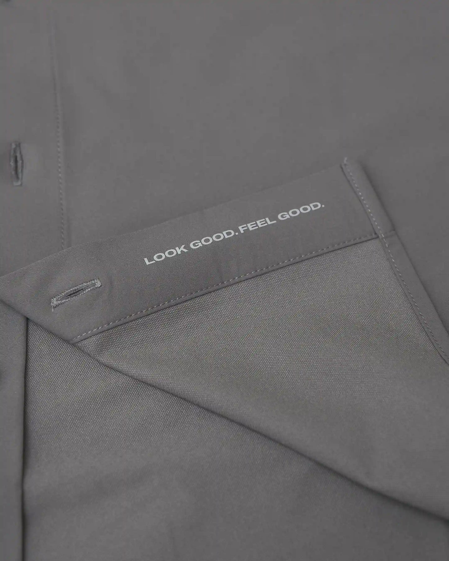 Carbon Commuter Short Sleeve Shirt