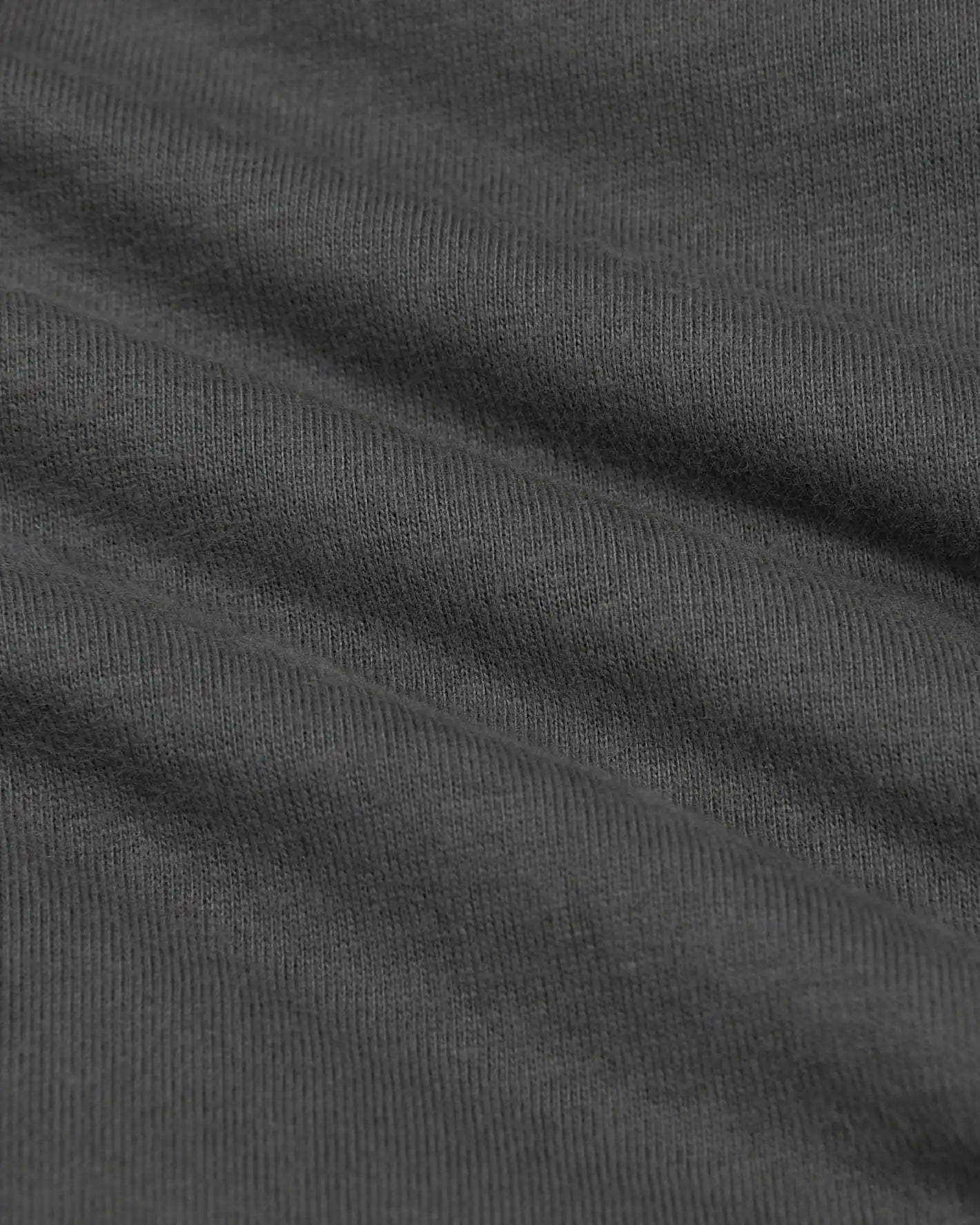 Carbon Short Classic Crew Neck